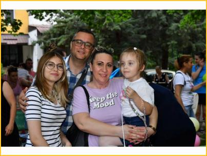 МАЛИОТ ЈАС ПРОСЛАВУВА, ИДНИТЕ ПРВАЧИЊА ГИ ПОЗДРАВУВА - 4 слика 15
